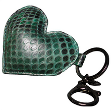 Cargar imagen en el visor de la galería, Green Leather Heart Key Holder and Charm