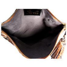 Cargar imagen en el visor de la galería, Interior Glazed Brown Leather Tassel Clutch Bag
