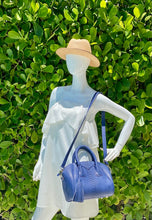 Cargar imagen en el visor de la galería, Blue Python Leather Satchel Handbag
