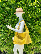 Cargar imagen en el visor de la galería, Jumbo XL Yellow and Gray Stonewashed Leather Shoulder Bag
