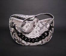 Cargar imagen en el visor de la galería, Natural White Snakeskin Python Leather Croissant Shoulder Bag
