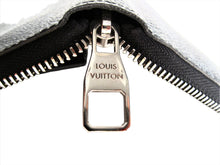 Load image into Gallery viewer, Louis Vuitton zipper
