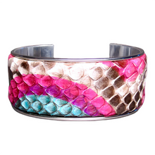Load image into Gallery viewer, Multicolor cuff Bracelet
