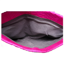 Cargar imagen en el visor de la galería, Interior Pink Leather Clutch Bag
