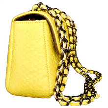 Cargar imagen en el visor de la galería, Side Yellow Leather Shoulder Flap Bag
