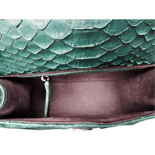 Cargar imagen en el visor de la galería, Interior Green Top Handle Bag
