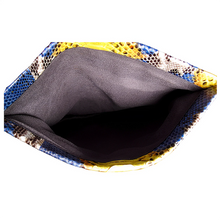 Cargar imagen en el visor de la galería, Interior Yellow Blue Leather Clutch Bag
