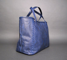Load image into Gallery viewer, Blue Python Leather Neverfull Tote Shoulder bag
