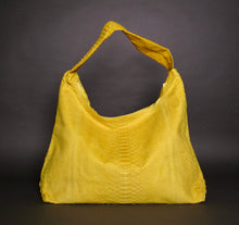 Cargar imagen en el visor de la galería, Jumbo XL Stonewashed Yellow Leather Shoulder Bag
