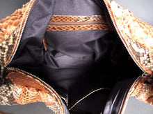 Cargar imagen en el visor de la galería, Interior Multicolor Brown Leather Hobo Bag
