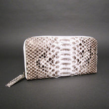 Load image into Gallery viewer, White Natural Motif Python Leather Zippy Wallet
