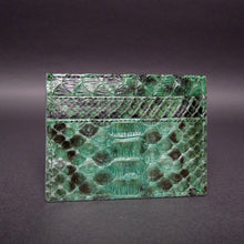 Cargar imagen en el visor de la galería, Green Motif Python Leather Slot Card Holder
