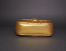 Cargar imagen en el visor de la galería, Metallic Gold Snakeskin Leather Small Shoulder bag
