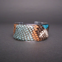 Cargar imagen en el visor de la galería, Multicolor Python Leather Plated Enamel Bangle Bracelet
