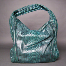 Cargar imagen en el visor de la galería, Dark Green Python Snakeskin Leather Large Hobo Bag
