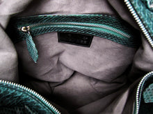 Cargar imagen en el visor de la galería, Hobo Green Shoulder Bag in Genuine Python Leather interior
