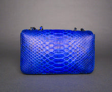 Cargar imagen en el visor de la galería, Blue Cobalt Leather Shoulder Bag - LARGE Flap Bag
