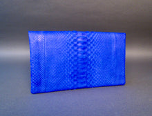 Load image into Gallery viewer, Back Royal Blue Clutch Bag

