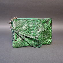 Load image into Gallery viewer, Green Motif Python Leather Wristlet Clutch Bag
