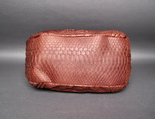 Cargar imagen en el visor de la galería, Bee In Style Brown Leather Hobo Bag in Genuine Python Leather
